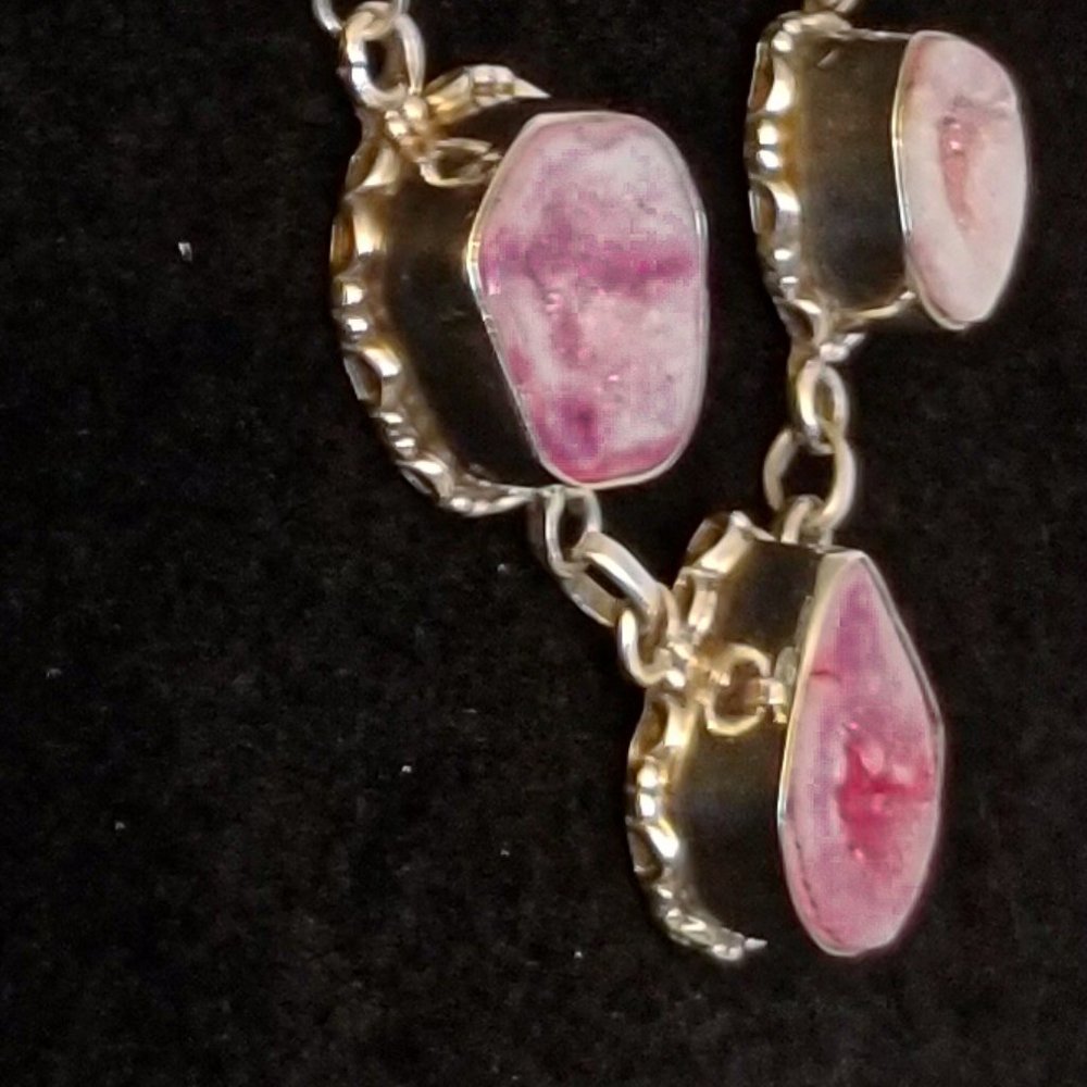 Pretty In Pink Geode Necklace - Picture 3 of 4